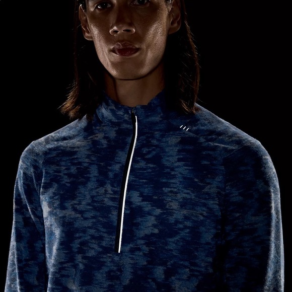 Lululemon Surge Warm Half-Zip - Picture 6 of 8